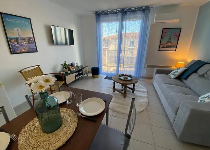 Le Voyage Bleu, Clim Parking *