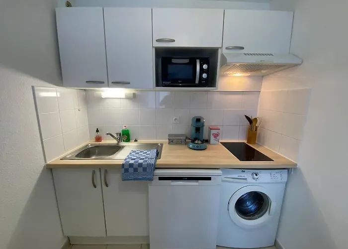 Le Voyage Bleu, Clim Parking Carcassone