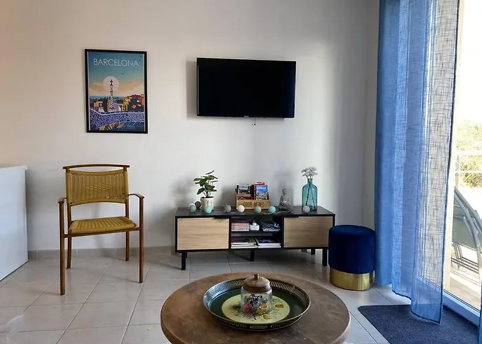 Le Voyage Bleu, Clim Parking Apartman